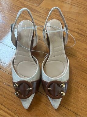 NEW Adrienne Vittadini women sling back shoes size 6.5